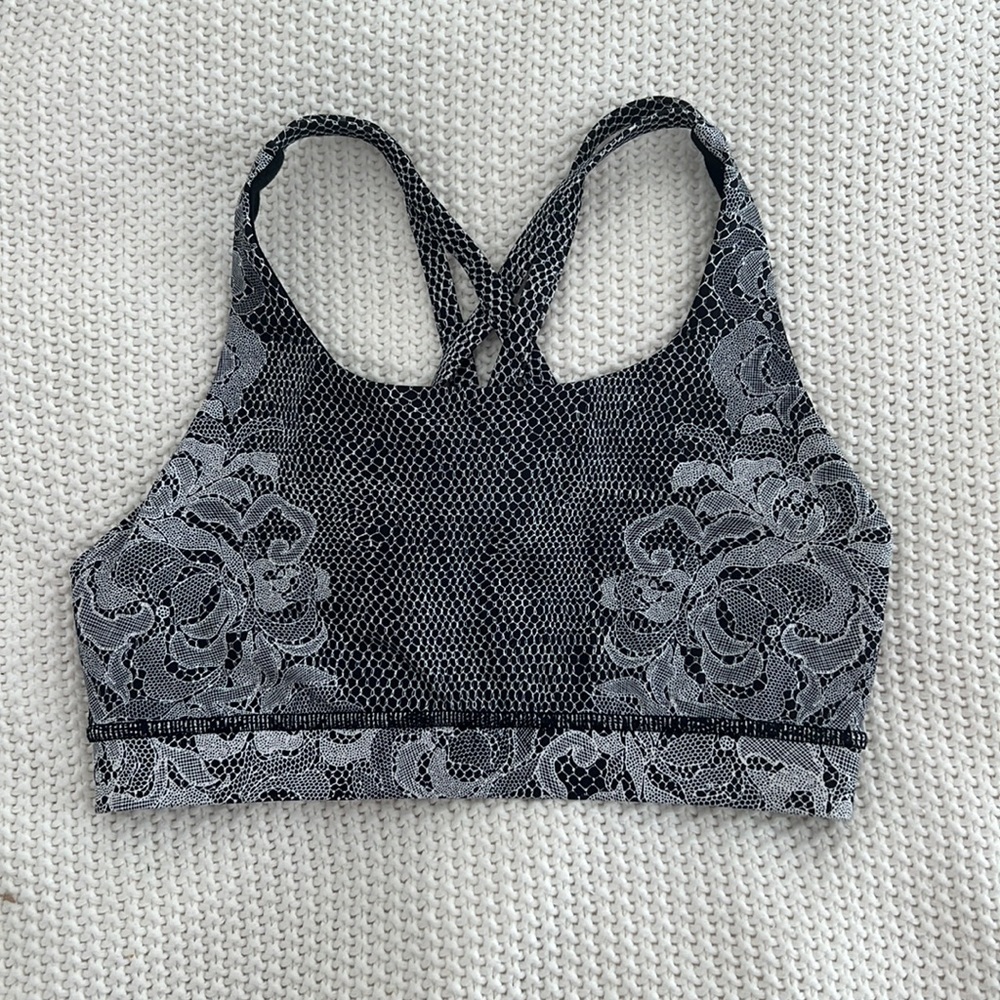 Lulu Lemon Sports Bra